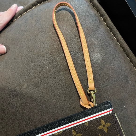 Louis Vuitton monogram game on neverfull mm - Picture 14 of 16